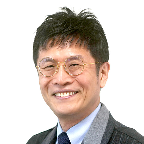 名越康文